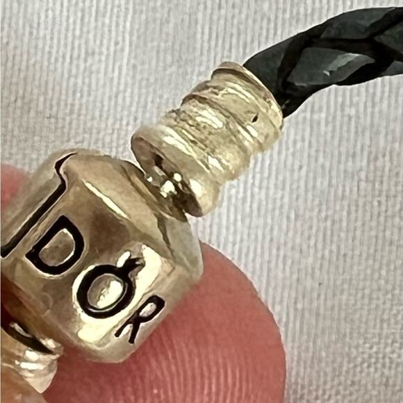 Pandora leather bracelet with Chinese Tiger Dangle Charm 791102 - Picture 2 of 15